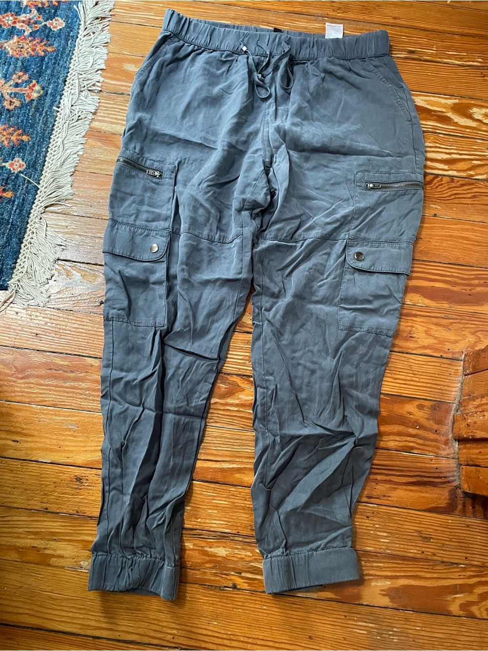Women’s Blue cargo jogger style sz M